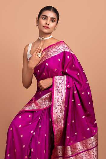 Buy_Devissha_Pink Silk Zari Butti Woven Saree _Online_at_Aza_Fashions