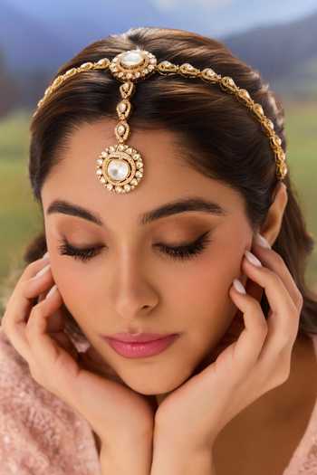 Buy Paisley Pop Gold Plated Crystals, Gemstones Polki Embellished Mathapatti Online at Aza Fashions Buy_Paisley Pop_Gold Plated Crystals, Gemstones Polki Embellished Mathapatti _Online_at_Aza_Fashions