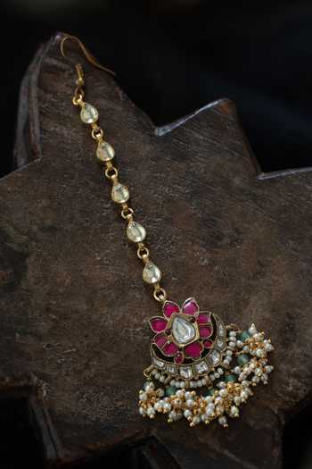 Paisley Pop Pink Kundan Maangtikka