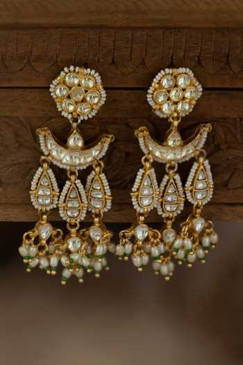 Buy_Paisley Pop_Gold Plated Kundan And Pearls Crescent Earrings _Online_at_Aza_Fashions