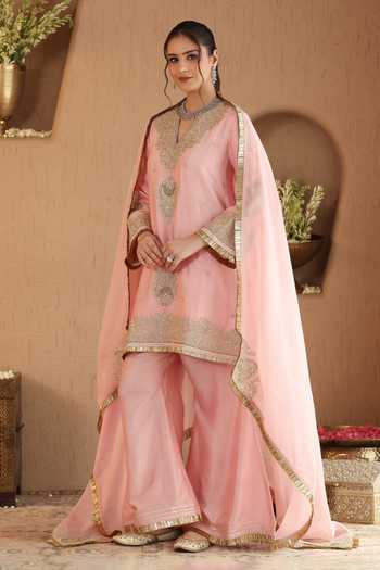 Roohbyridhimaa Pink Silk, Organza, Viscose Split V-neck Powder Gulmarg Kurta Flared Pant Set at Aza Fashions Roohbyridhimaa_Pink Silk, Organza, Viscose Split V-neck Powder Gulmarg Kurta Flared Pant Set _at_Aza_Fashions