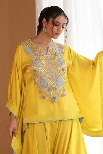 Roohbyridhimaa Yellow Silk Satin V-neck Deedar Top And Pant Set at Aza Fashions Roohbyridhimaa_Yellow Silk Satin V-neck Deedar Top And Pant Set _at_Aza_Fashions