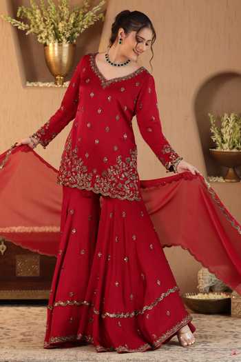Shop Roohbyridhimaa Red Organza, Silk Satin V-neck Hania Embroidered Kurta Sharara Set Shop_Roohbyridhimaa_Red Organza, Silk Satin V-neck Hania Embroidered Kurta Sharara Set