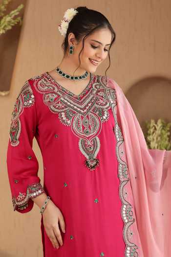 Roohbyridhimaa_Fuchsia Silk Satin, Organza V-neck Embroidered Kurta Set _at_Aza_Fashions