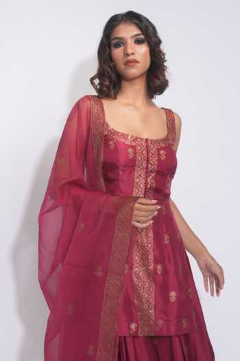 Buy_Shruti S_Maroon Silk, Satin, Modal, Organza Square Hand Block Print Kurta Sharara Set _Online_at_Aza_Fashions