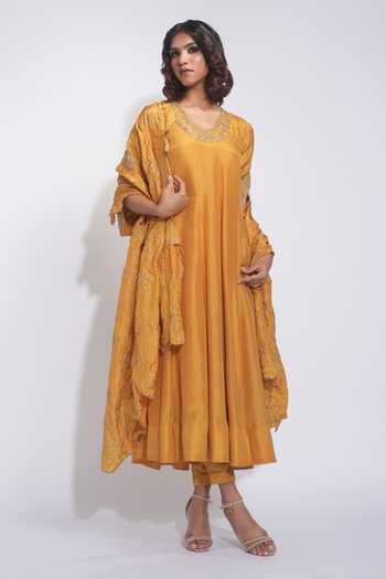 Buy_Shruti S_Orange Silk, Organza V-neck Placement Embroidered Anarkali Set _Online_at_Aza_Fashions