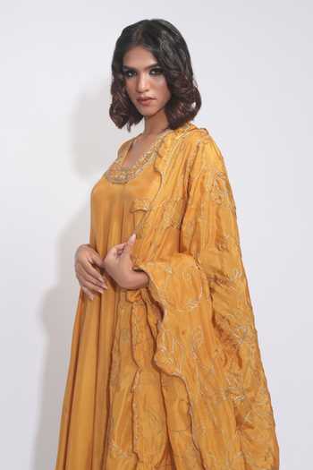 Buy_Shruti S_Orange Silk, Organza V-neck Placement Embroidered Anarkali Set 