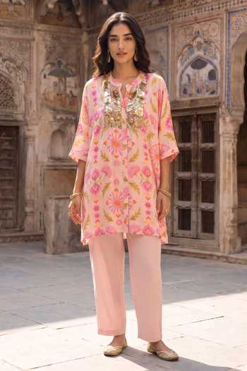 Seams Pret And Couture Amrin Floral Print Kurta & Pant Set 