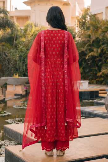 Seams Pret And Couture Meher Pleated Embroidered Anarkali Set 
