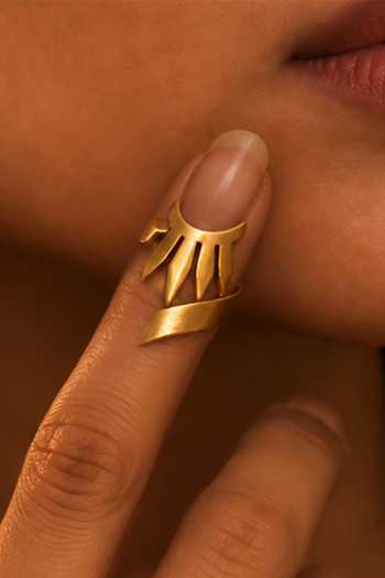 Suhani Pittie Supernova Nail Ring 