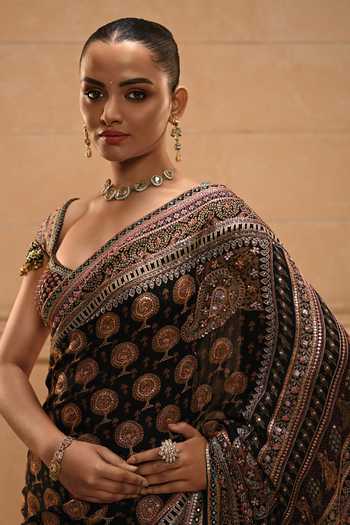 Tarun Tahiliani_Black Silk, Dupion, Georgette Sweetheart Kashida Embroidered Saree With Blouse _Online_at_Aza_Fashions