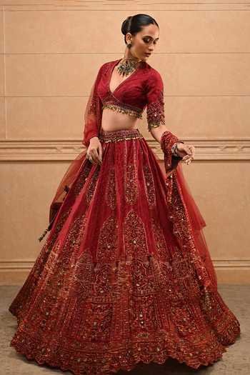 Buy Tarun Tahiliani Red Silk, Dupion, Tulle V-neck Zubeda Bridal Lehenga Set Online at Aza Fashions Buy_Tarun Tahiliani_Red Silk, Dupion, Tulle V-neck Zubeda Bridal Lehenga Set _Online_at_Aza_Fashions