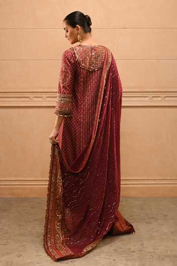 Tarun Tahiliani Zubeda Embroidered Kurta Set