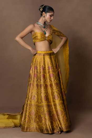 Vishwa By Pinki Sinha_Yellow Silk, Organza Lehenga Set With Unstitched Blouse Piece _Online_at_Aza_Fashions
