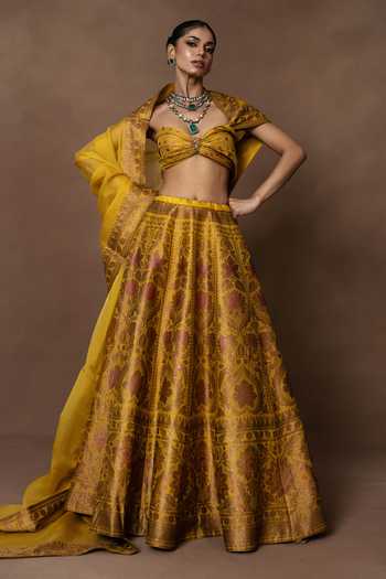 Vishwa By Pinki Sinha Silk Lehenga Set With Unstitched Blouse Piece