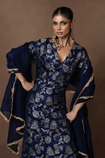 Vishwa By Pinki Sinha_Blue Silk, Organza V-neck, Yes Woven Kurta Gharara Set _at_Aza_Fashions