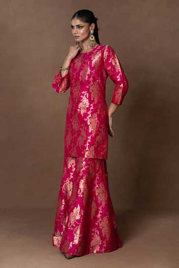 Buy_Vishwa By Pinki Sinha_Pink Silk, Organza Round Neck, Yes Woven Kurta Gharara Set _Online_at_Aza_Fashions