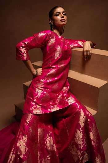 Shop_Vishwa By Pinki Sinha_Pink Silk, Organza Round Neck, Yes Woven Kurta Gharara Set _Online_at_Aza_Fashions