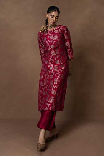 Buy_Vishwa By Pinki Sinha_Pink Silk Round Neck, Yes Meenakari Kurta And Pant Set _Online_at_Aza_Fashions