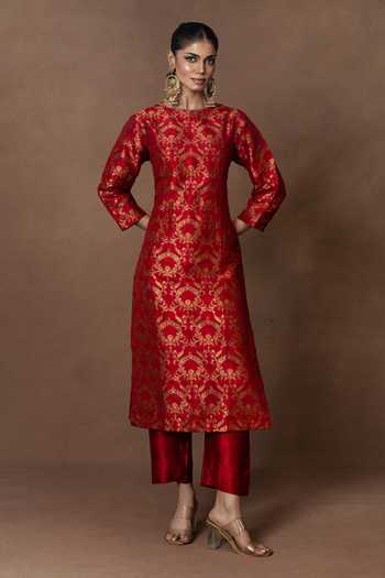 Vishwa By Pinki Sinha Banarasi Jaal Silk Kurta & Set