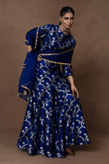 Vishwa By Pinki Sinha Floral Pattern Kurta Gharara Set