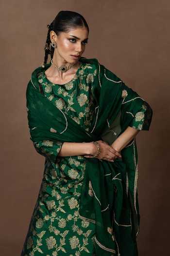 Shop Vishwa By Pinki Sinha Green Silk, Organza Round Neck Woven Kurta Gharara Set Online at Aza Fashions Shop_Vishwa By Pinki Sinha_Green Silk, Organza Round Neck Woven Kurta Gharara Set _Online_at_Aza_Fashions