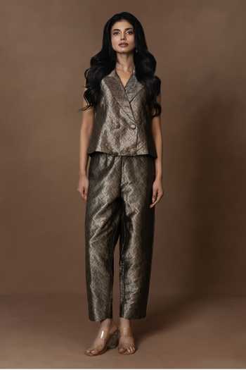 Vishwa By Pinki Sinha Brocade Waistcoat & Pant