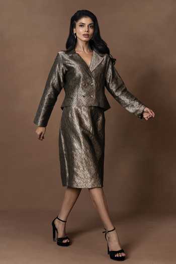 Buy_Vishwa By Pinki Sinha_Silver Silk Collared Neck Brocade Waistcoat With Pencil Skirt _Online_at_Aza_Fashions