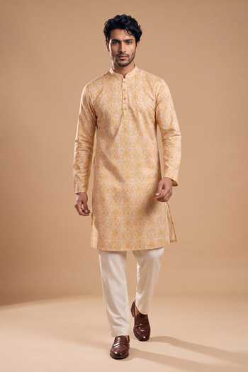 Arihant Rai Sinha Floral Pattern Kurta & Pant Set 