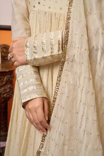 Buy_Arje India_Beige Silk, Cotton, Chanderi Round Neck, Yes And Kurta Set 