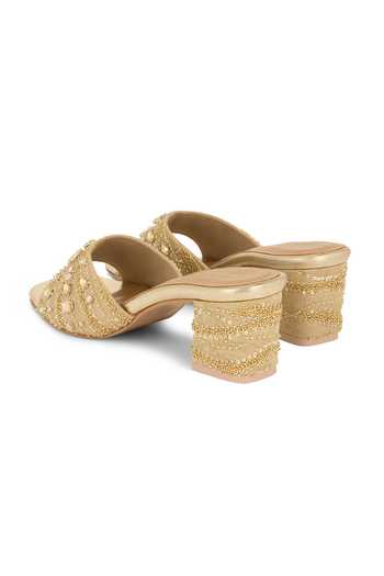 Buy Anaar Gold Muse Inc Blended Woven Heels Buy_Anaar_Gold Muse Inc Blended Woven Heels