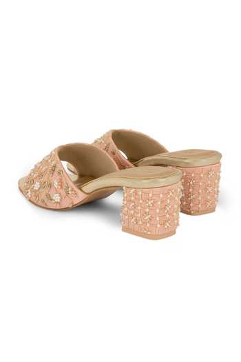 Buy Anaar Pink Party Royalty Embroidered Checkered Heels Buy_Anaar_Pink Party Royalty Embroidered Checkered Heels