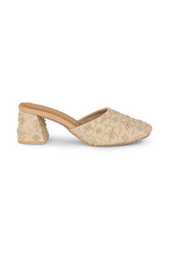 Buy Anaar Off White Rosalita Embroidered Heels Online at Aza Fashions Buy_Anaar_Off White Rosalita Embroidered Heels _Online_at_Aza_Fashions