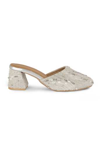 Buy Anaar Silver Electric Rani Geometric Pattern Heels Online at Aza Fashions Buy_Anaar_Silver Electric Rani Geometric Pattern Heels _Online_at_Aza_Fashions
