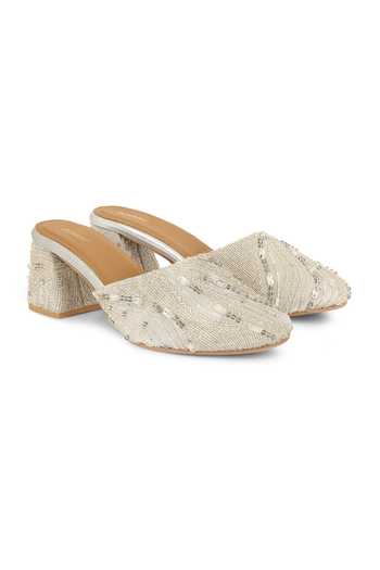 Shop Anaar Silver Electric Rani Geometric Pattern Heels Online at Aza Fashions Shop_Anaar_Silver Electric Rani Geometric Pattern Heels _Online_at_Aza_Fashions