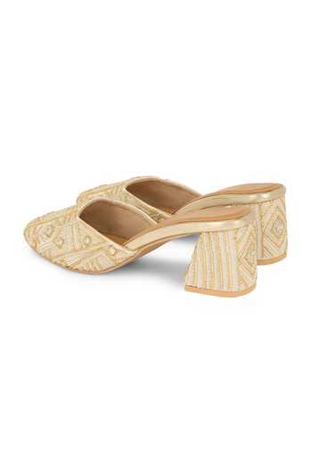 Shop Anaar Off White Smitten Geometric Embellished Block Heels Online at Aza Fashions Shop_Anaar_Off White Smitten Geometric Embellished Block Heels _Online_at_Aza_Fashions