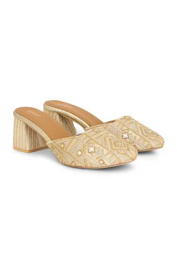 Buy Anaar Off White Smitten Geometric Embellished Block Heels Buy_Anaar_Off White Smitten Geometric Embellished Block Heels