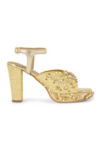 Anaar Gold Blockbuster Babes Pearl Embellished Heels Online at Aza Fashions Anaar_Gold Blockbuster Babes Pearl Embellished Heels _Online_at_Aza_Fashions