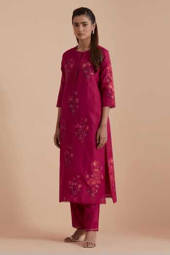 Shop Kora Fuchsia Silk, Chanderi Round Neck Floral Brocade Woven Kurta Set Online at Aza Fashions Shop_Kora_Fuchsia Silk, Chanderi Round Neck Floral Brocade Woven Kurta Set _Online_at_Aza_Fashions