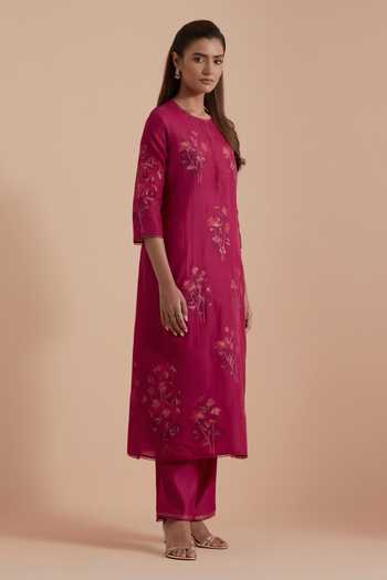Kora Fuchsia Silk, Chanderi Round Neck Floral Brocade Woven Kurta Set at Aza Fashions Kora_Fuchsia Silk, Chanderi Round Neck Floral Brocade Woven Kurta Set _at_Aza_Fashions