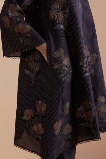 Buy Kora Grey Silk, Chanderi Round Neck Floral Woven Kurta Set Buy_Kora_Grey Silk, Chanderi Round Neck Floral Woven Kurta Set
