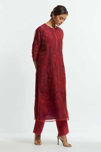 Kora_Maroon , Organza Round Neck, Yes Placement Embroidered Kurta Set _at_Aza_Fashions