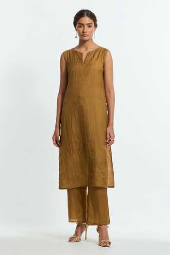 Buy Kora Olive Green Silk, Organza Round Neck Embroidered Kurta Set Buy_Kora_Olive Green Silk, Organza Round Neck Embroidered Kurta Set