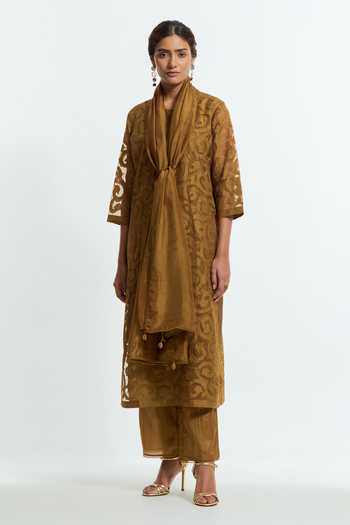 Kora Embroidered Kurta Set 