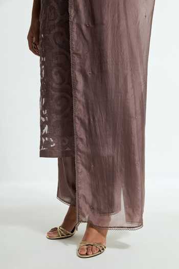 Kora Grey Silk, Organza Round Neck, Yes Floral Applique Kurta Set Online at Aza Fashions Kora_Grey Silk, Organza Round Neck, Yes Floral Applique Kurta Set _Online_at_Aza_Fashions