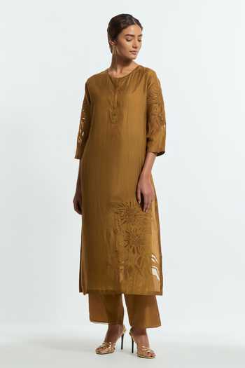 Kora Olive Green , Organza Round Neck, Yes Applique Embroidered Kurta Set Online at Aza Fashions Kora_Olive Green , Organza Round Neck, Yes Applique Embroidered Kurta Set _Online_at_Aza_Fashions