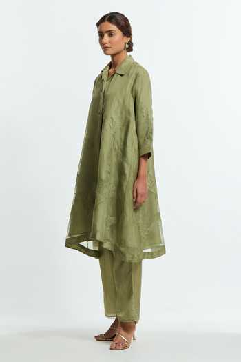 Kora_Green Silk Collared Neck, Yes Bird Embroidered A-line Kurta With Pant _Online_at_Aza_Fashions