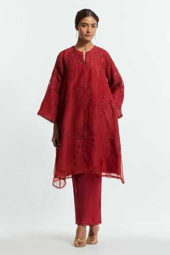Kora Embellished Kurta & Pant Set 