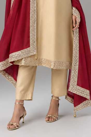 Monk & Mei By Sonia Anand Beige Silk V-neck Neckline Embroidered Kurta Set at Aza Fashions Monk & Mei By Sonia Anand_Beige Silk V-neck Neckline Embroidered Kurta Set _at_Aza_Fashions