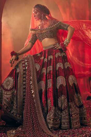 Buy_Payal & Zinal_Red Velvet, Net Sindoor Lehenga Set _Online_at_Aza_Fashions